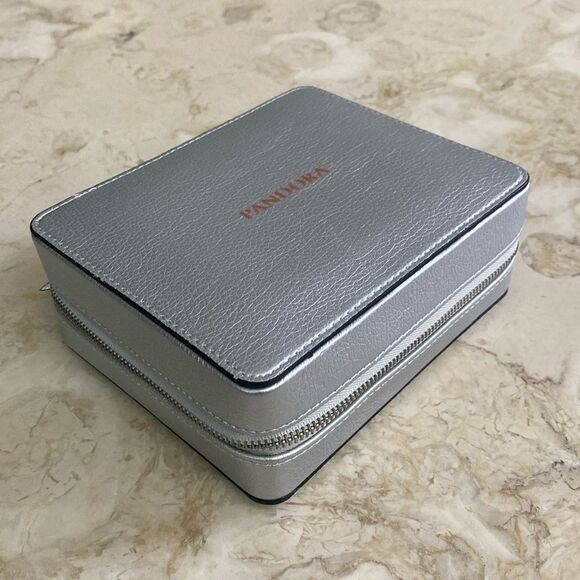 Pandora Elegance Silver Zippered Jewelry Storage Case - Picture 2 of 8